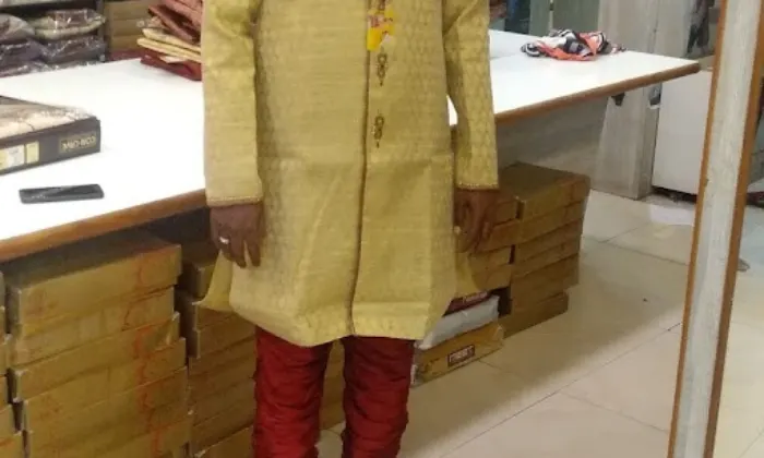 Rishika Mens  Kids Wear